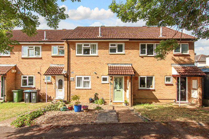 3 Bedroom Terraced House For Sale In Brereton Court, Hemel Hempstead, HP3