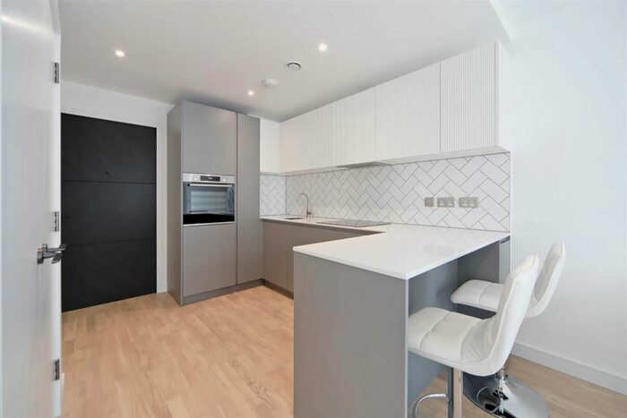 1 Bedroom Studio To Rent In Accolade Avenue, Southall, UB1