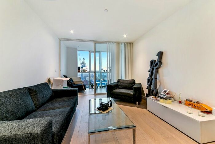 1 Bedroom Flat To Rent In Wandsworth Road, Nine Elms, London, SW8