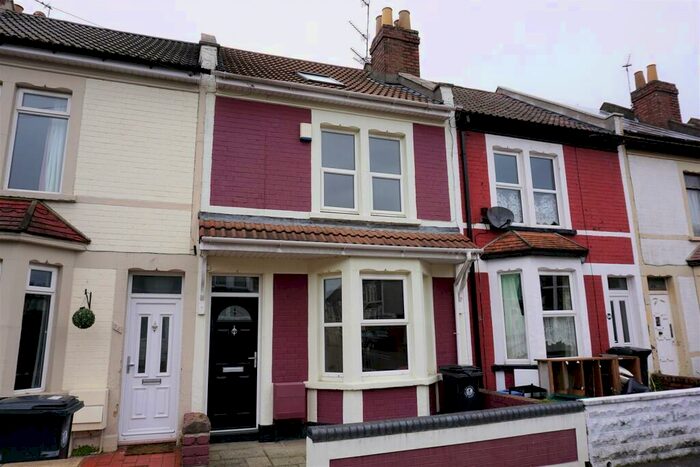 2 Bedroom Terraced House To Rent In Highworth Road, Bristol, BS4