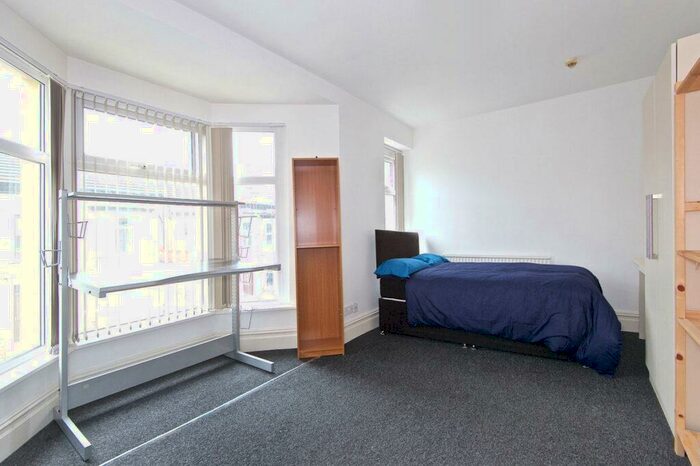 8 Bedroom Private Hall To Rent In Blades Street, Lancaster, LA1