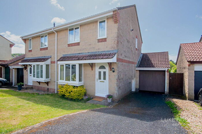 3 Bedroom Semi Detached House For Sale In Compass Drive, Plymouth, PL7
