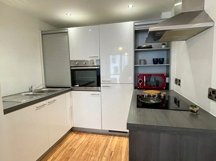 1 Bedroom Flat To Rent In The Courtyard, Stanhope St, Liverpool, L8