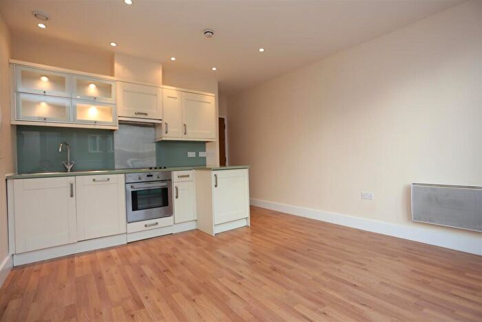 1 Bedroom Flat To Rent In St James's Street Mews, Brighton, BN2