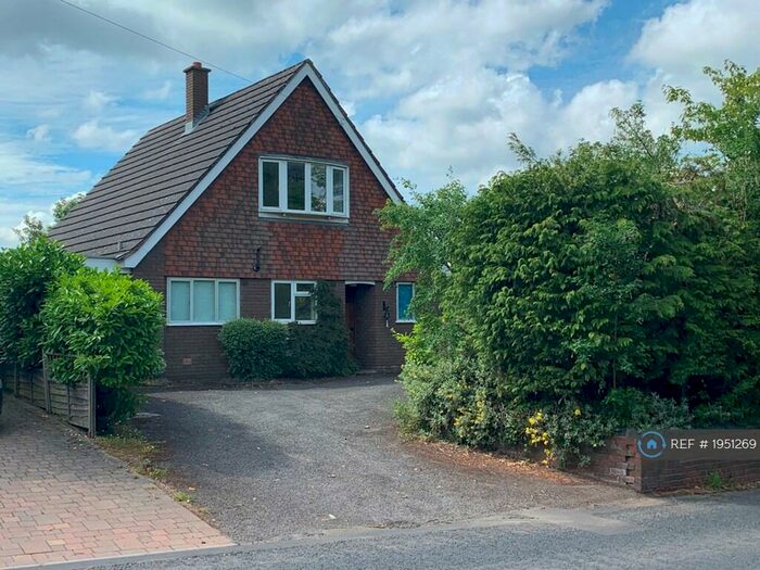 3 Bedroom Detached House To Rent In Hampton Park Road, Hereford, HR1