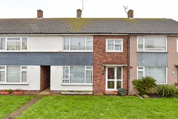 3 Bedroom Terraced House For Sale In Swalecliffe Court Drive, Whitstable, Kent, CT5