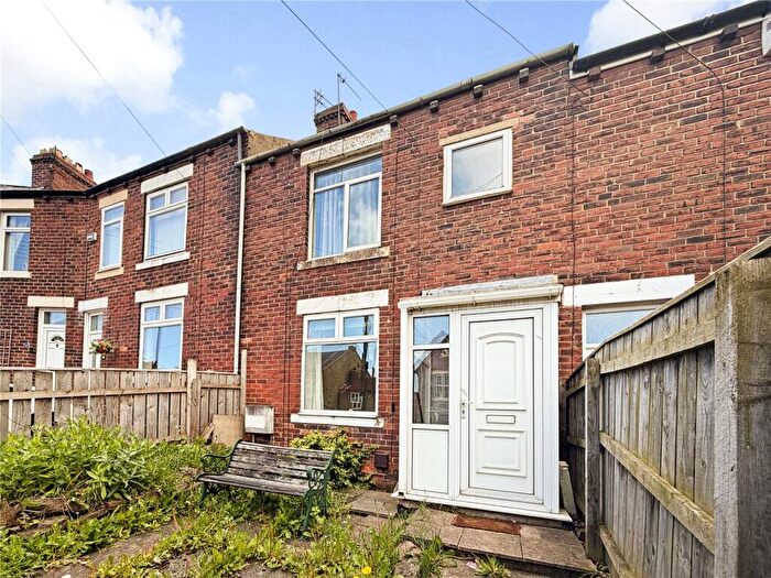 3 Bedroom Terraced House For Sale In Beech Grove Terrace South, Ryton, Tyne And Wear, NE40