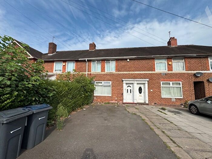 3 Bedroom Terraced House For Sale In Crossfield Road, Birmingham, West Midlands, B33