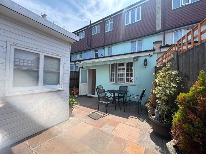 5 Bedroom House To Rent In The Roundway, Tottenham, London, N17