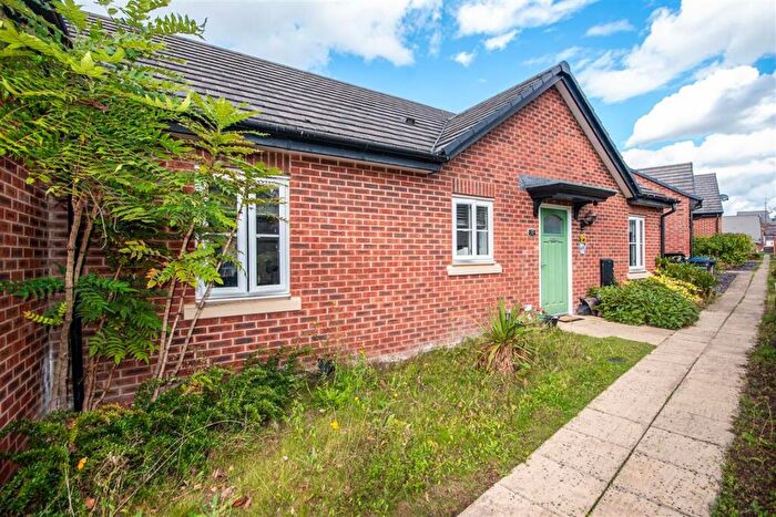 2 Bedroom Semi-Detached Bungalow For Sale In Harvest Road, Market Harborough, LE16