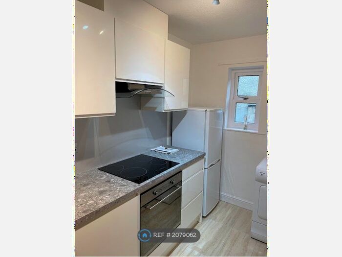 1 Bedroom Flat To Rent In Equitable House, Lancaster, LA1