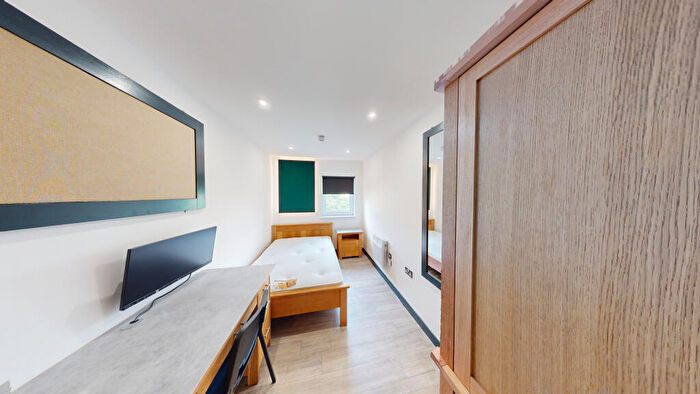 6 Bedroom Apartment To Rent In Stepney Lane, Newcastle Upon Tyne, NE1