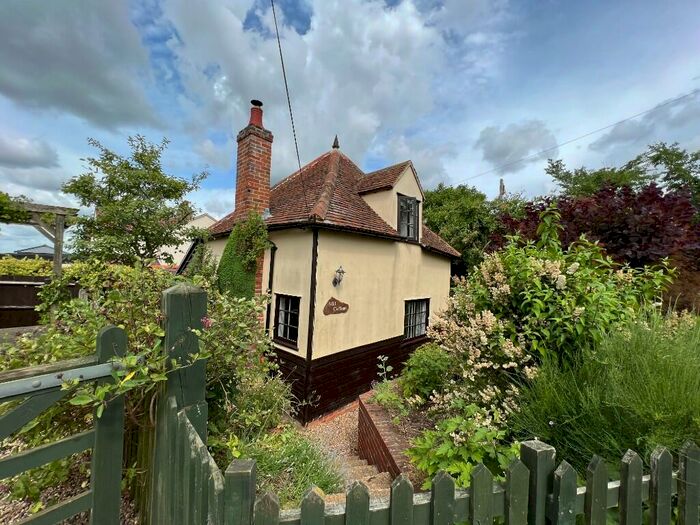 2 Bedroom Cottage To Rent In Finchingfield, CM7