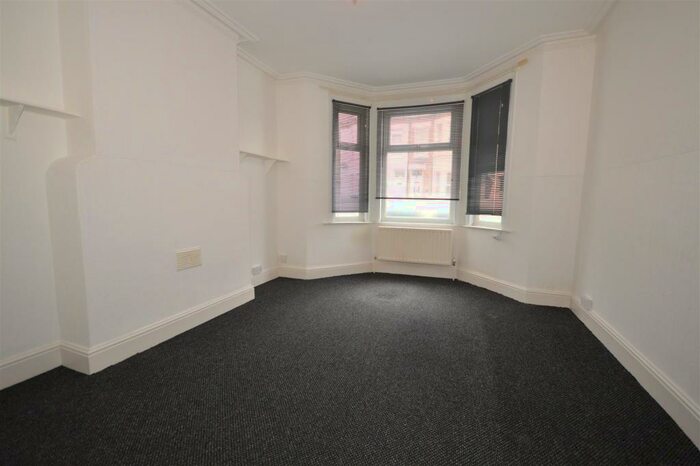 1 Bedroom Flat To Rent In Ellys Road, Radford, Coventry, CV1