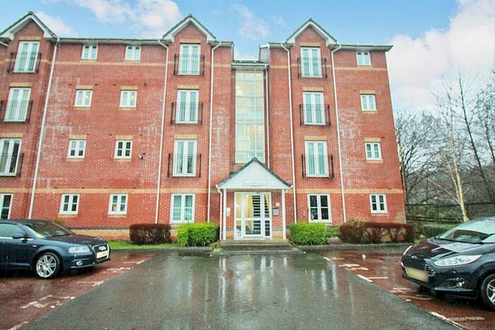 2 Bedroom Flat To Rent In Waterside Gardens, Bolton, BL1