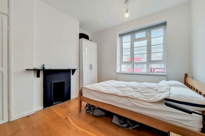 2 Bedroom Flat To Rent In Arica Road, Brockley, London, SE4