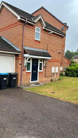 3 Bedroom Semi-Detached House To Rent In Rhodes Place, Oldbrook, Milton Keynes, MK6