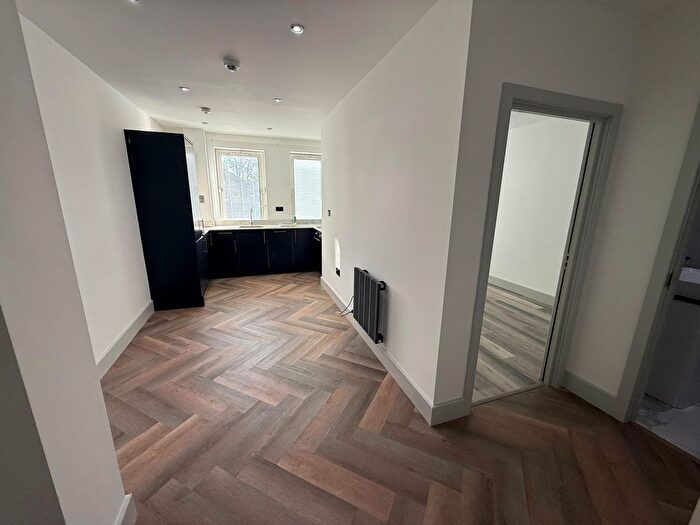 1 Bedroom Flat To Rent In London Road, Romford, RM7