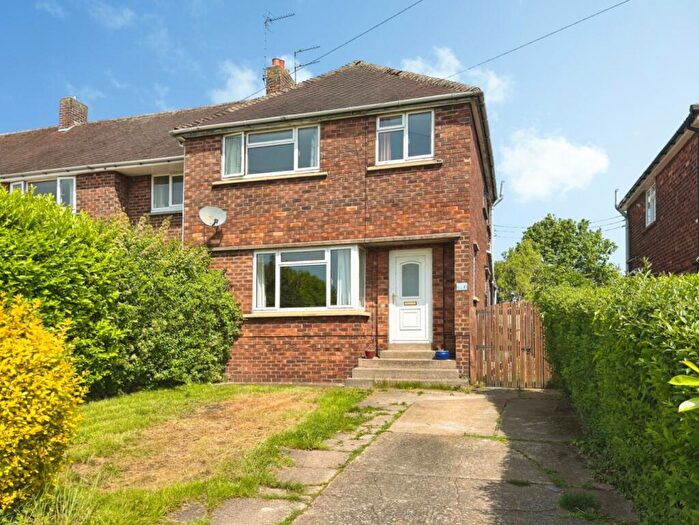3 Bedroom End Of Terrace House For Sale In Station Road, Walkeringham, Doncaster, DN10