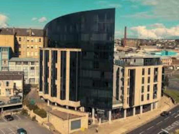 1 Bedroom Flat To Rent In The Gatehaus, East Parade, Little Germany, BD1