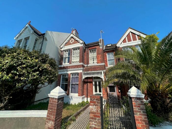 1 Bedroom Flat To Rent In Surrenden Road, Brighton, East Sussex, BN1