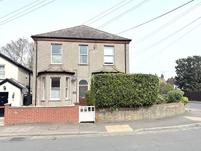 1 Bedroom Flat For Sale In Victoria Road, Barnet, EN4