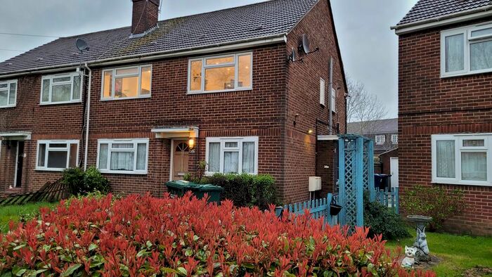 2 Bedroom Flat To Rent In Milespit Hill, Mill Hill, London, NW7