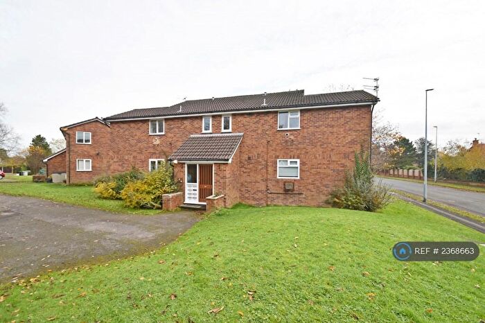 1 Bedroom Flat To Rent In Heatherfield Court, Wilmslow, SK9