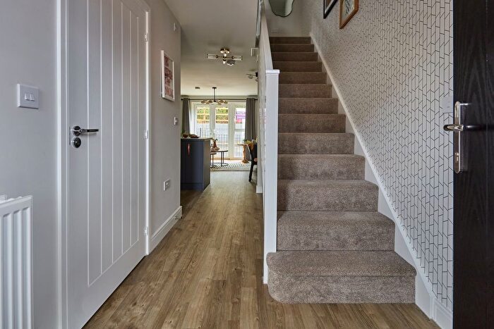 2 Bedroom End Terrace House To Rent In Church Rise, Redditch, B98