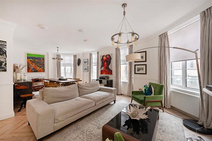 3 Bedroom Flat To Rent In Stourcliffe Street, Stourcliffe Close Stourcliffe Street, W1H