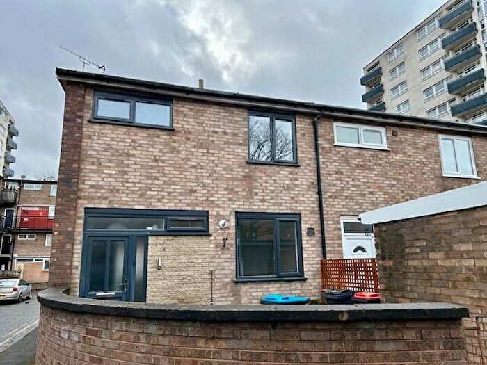 4 Bedroom House To Rent In St Anne Street, Chester, CH1