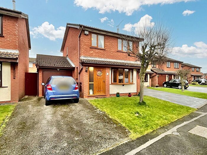 3 Bedroom Detached House For Sale In Charlcote Crescent, Wistaston, Crewe, CW2