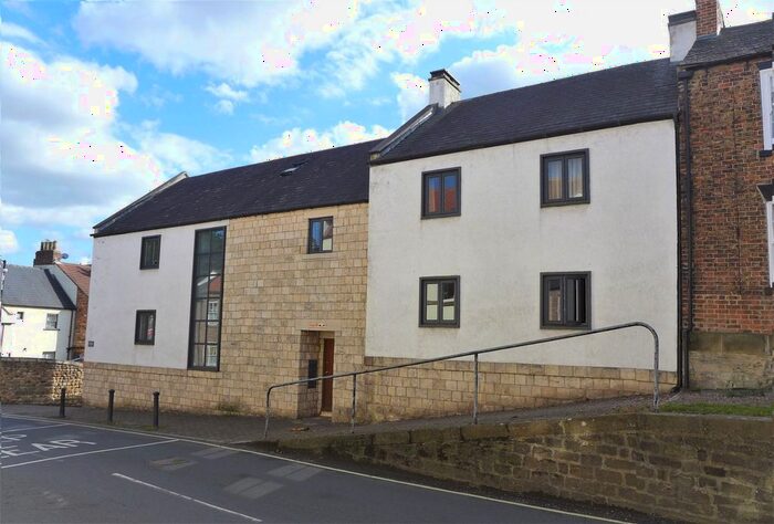 3 Bedroom Flat To Rent In Allhallowgate, Ripon, HG4