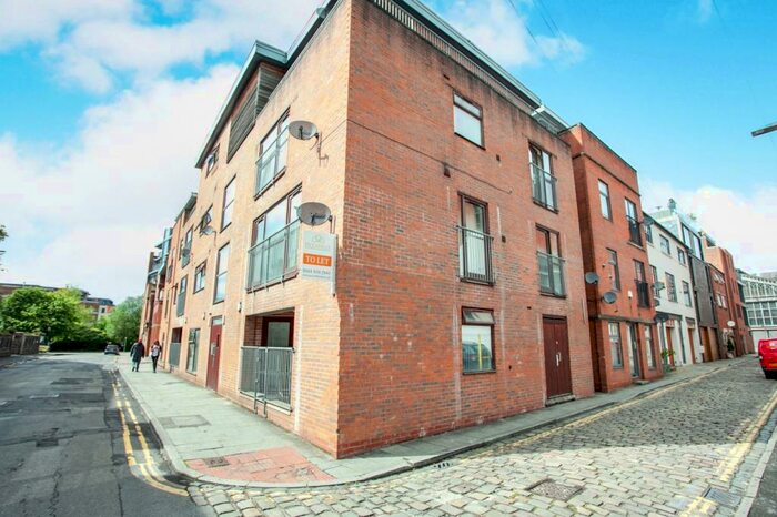 1 Bedroom Apartment To Rent In Premier Point, Southern Street, Manchester, M3