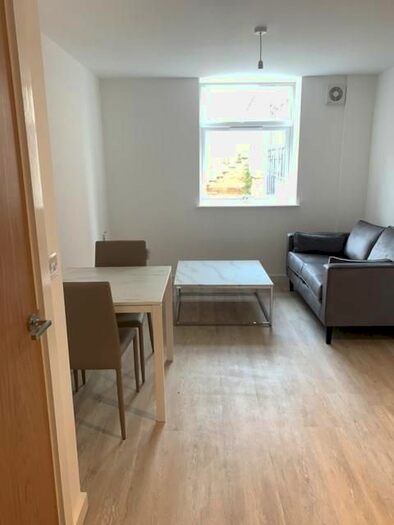 2 Bedroom Flat To Rent In Winckley House, Preston PR1