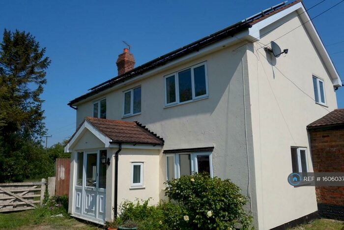 5 Bedroom Detached House To Rent In Sundale, Walpole Highway, Wisbech, PE14