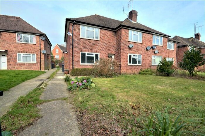 2 Bedroom Maisonette To Rent In East Grinstead, West Sussex, RH19