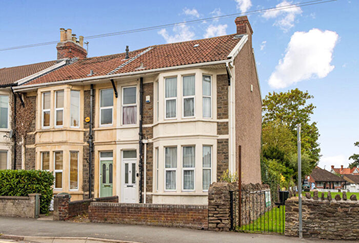 3 Bedroom End Of Terrace House For Sale In North Street, Downend, Bristol, South Gloucestershire, BS16