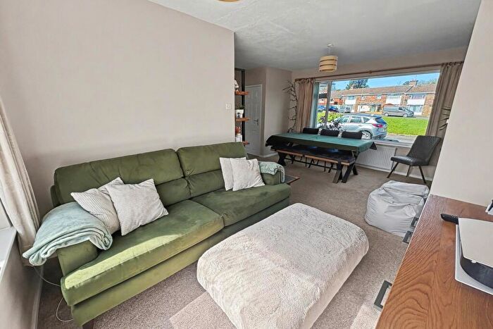 2 Bedroom Terraced House For Sale In Wareham, BH20 - Photo 3
