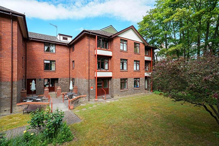 1 Bedroom Property For Sale In Beaconsfield Road, St. Albans, AL1