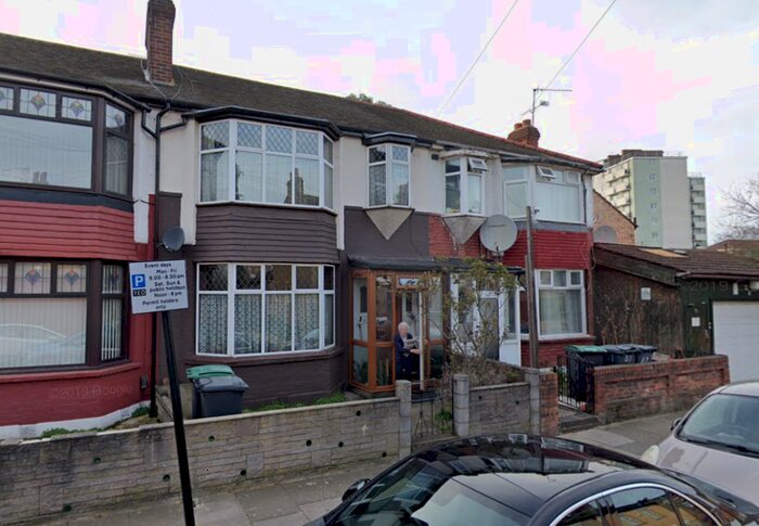 4 Bedroom Detached House To Rent In Commonwealth Road, London N17