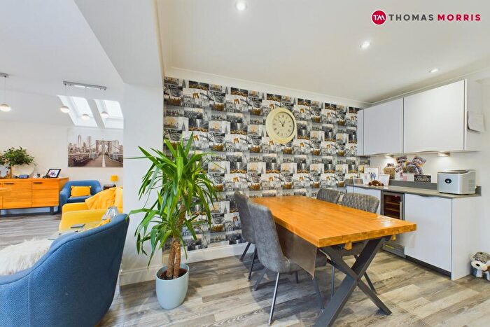 4 Bedroom Detached House For Sale In Tinkers Lane, Sawtry, Huntingdon, PE28