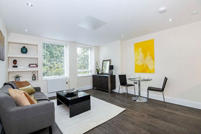 Studio To Rent In London Road, Bromley, BR1