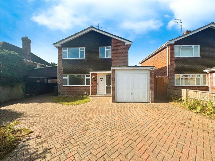 3 Bedroom Detached House To Rent In Hartsbourne Road, Earley, Reading, RG6