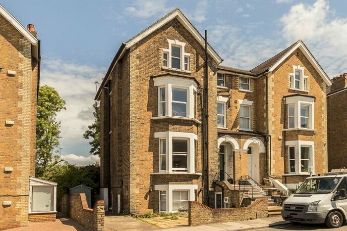 1 Bedroom Flat To Rent In Church Road, Richmond, TW10