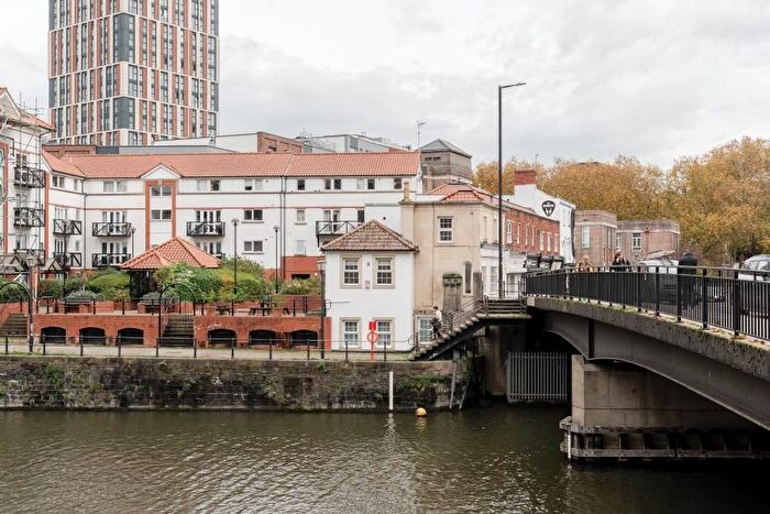 3 Bedroom Property To Rent In Queen Street, St. Philips, Bristol, BS2