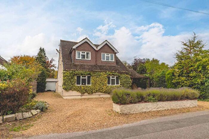 4 Bedroom Detached House For Sale In Fairfield Approach, Wraysbury, Staines-Upon-Thames, TW19