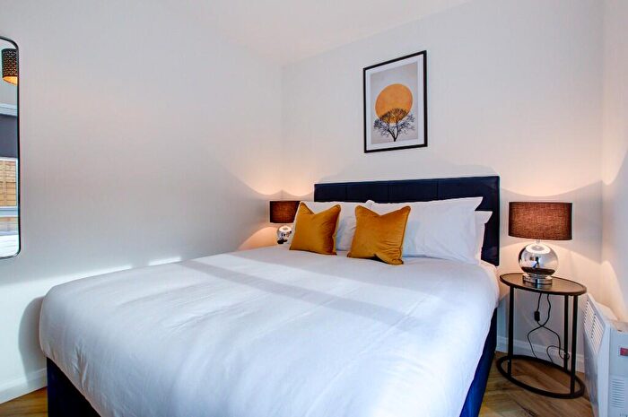 2 Bedroom Serviced Apartments To Rent In Love Lane, Mitcham, Surrey, CR4