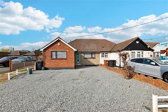 3 Bedroom Semi Detached Bungalow For Sale In Church End Lane, Runwell, Wickford, Essex, SS11