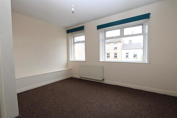 1 Bedroom Terraced House To Rent In Craven Lane, Gomersal, Cleckheaton, BD19